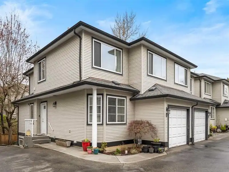 4 9559 208 STREET - photo 1 of 1