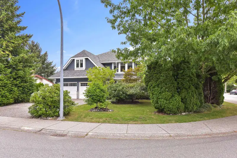 4618 217A STREET - photo 2 of 31
