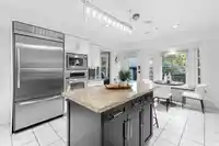2318 OLIVER CRESCENT - thumbnail 17