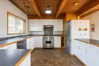 873 BAYCREST DRIVE - thumbnail 3