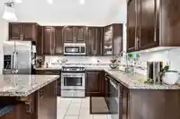 40 20738 84 AVENUE - thumbnail 13