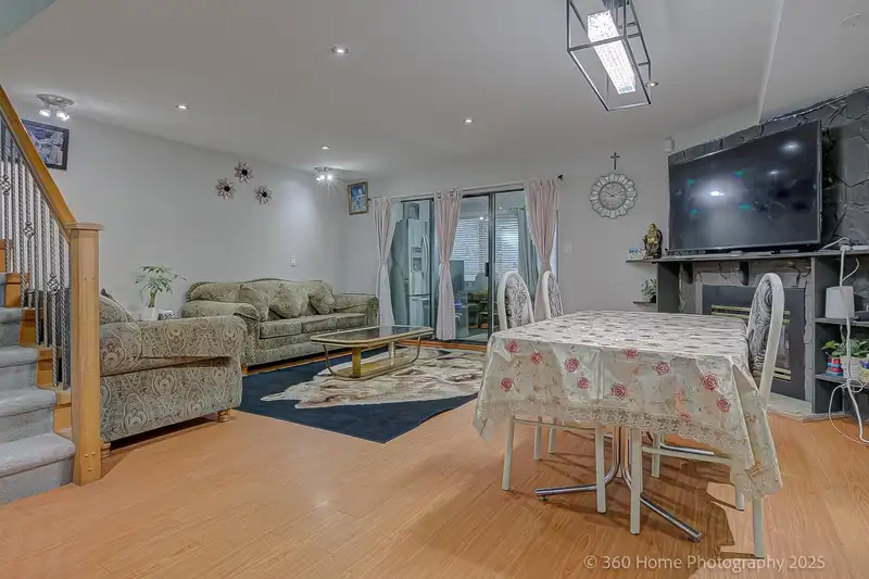35 7533 140 STREET - photo 2 of 26