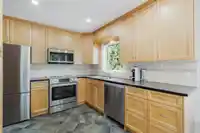305 20750 DUNCAN WAY - thumbnail 5