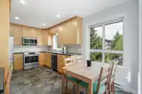 305 20750 DUNCAN WAY - thumbnail 6