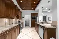 8164 211 STREET - thumbnail 11