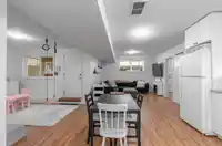 8164 211 STREET - thumbnail 24