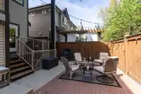 8164 211 STREET - thumbnail 34
