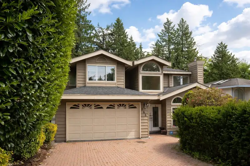 866 SINCLAIR STREET - photo 1 of 14