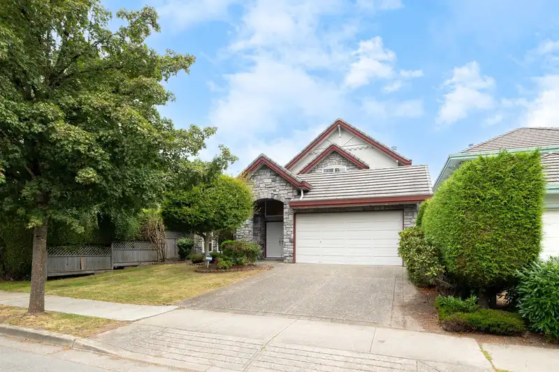 3111 WESTMINSTER HIGHWAY - photo 2 of 33