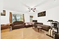 44 8280 121A STREET - thumbnail 1