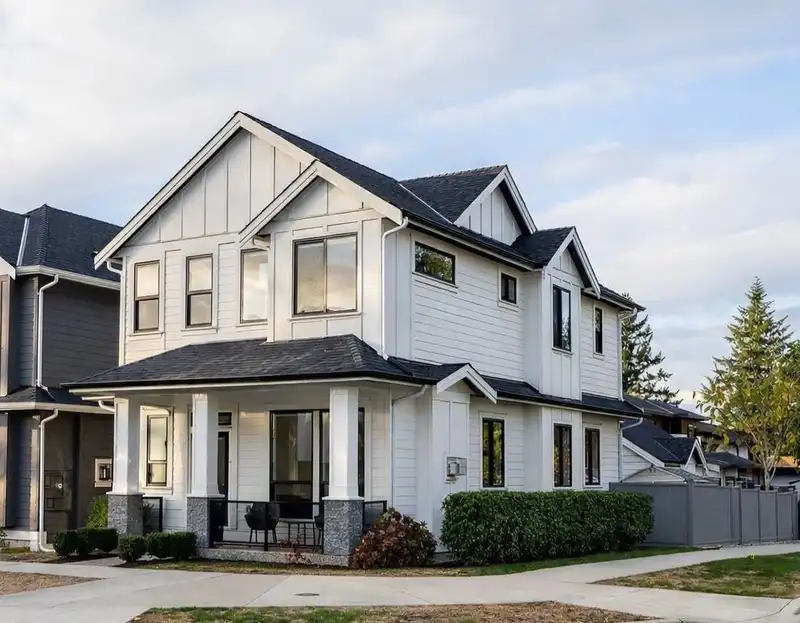 16595 25A AVENUE - photo 1 of 31