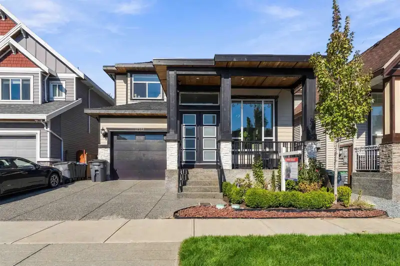 17359 64A AVENUE - photo 1 of 40