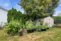 8762 CORNWALL CRESCENT - thumbnail 34