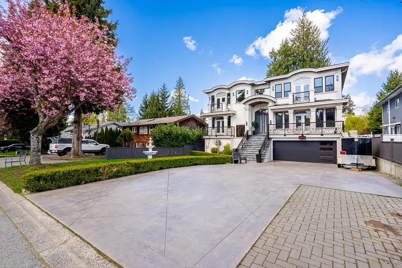 14115 76 AVENUE - photo 1 of 40