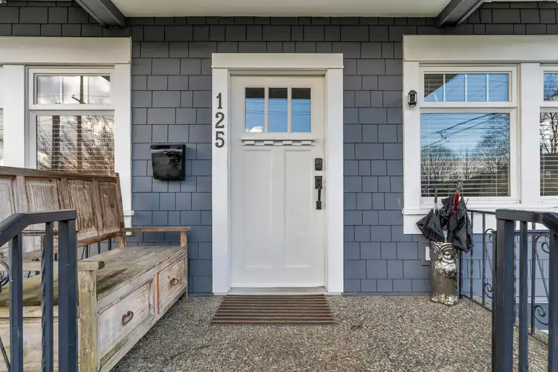 125 N GILMORE AVENUE - photo 3 of 40