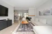 20 757 ORWELL STREET - thumbnail 7