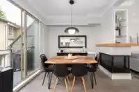 20 757 ORWELL STREET - thumbnail 10