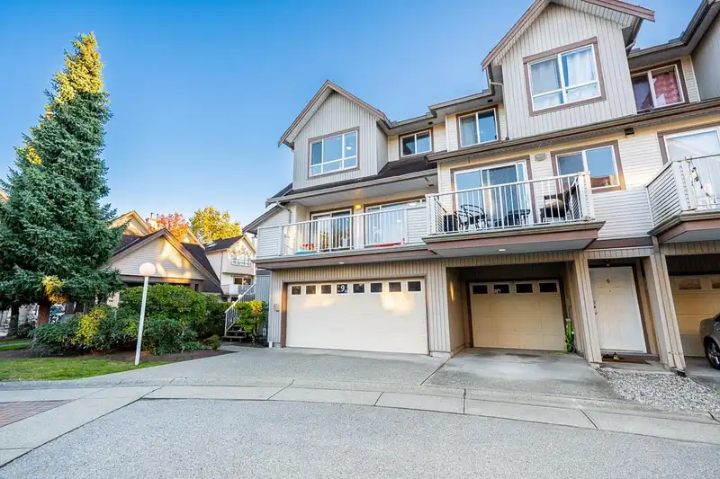 9 22728 NORTON COURT - photo 1 of 36