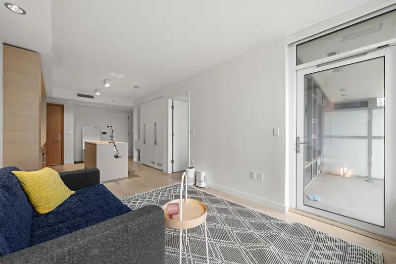1009 1289 HORNBY STREET - photo 4 of 19