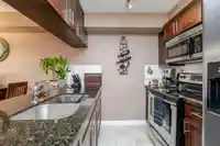 332 5660 201A STREET - thumbnail 18