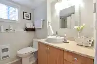 933 HABGOOD STREET - thumbnail 31