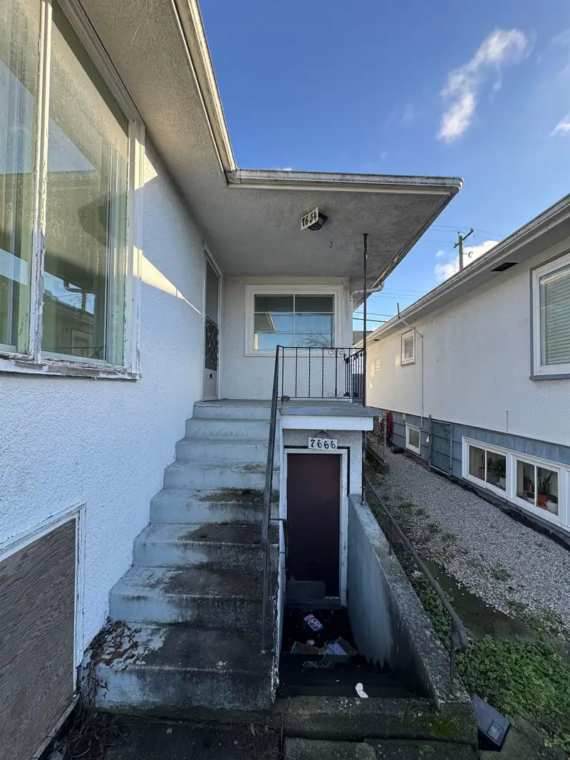 7654 FRASER STREET - photo 2 of 4