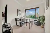 401 568 WATERS EDGE CRESCENT - thumbnail 24