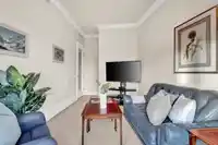 401 568 WATERS EDGE CRESCENT - thumbnail 25