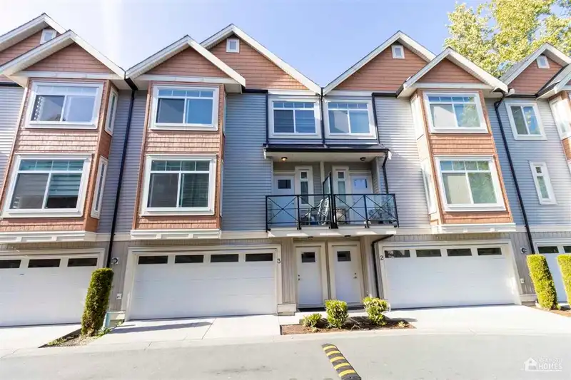 3 12091 70 AVENUE - photo 1 of 29