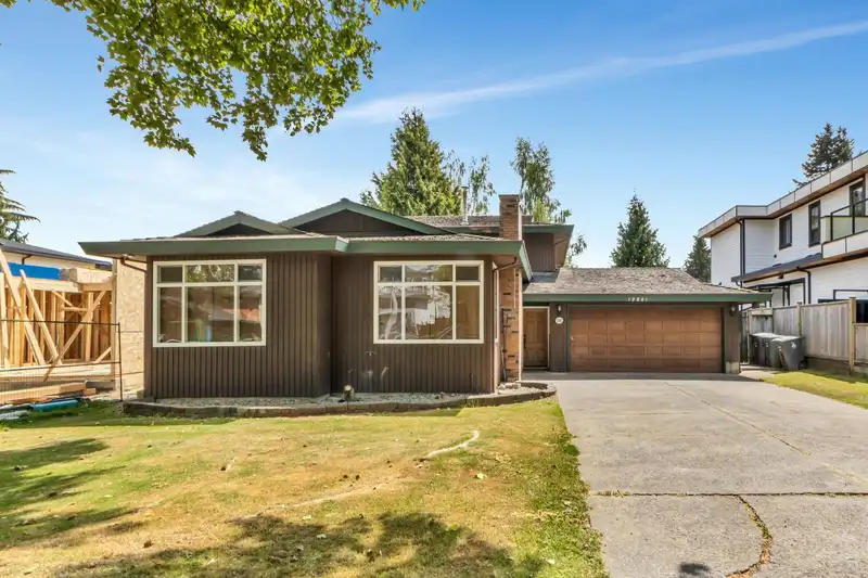 12881 CARLUKE CRESCENT - photo 1 of 35