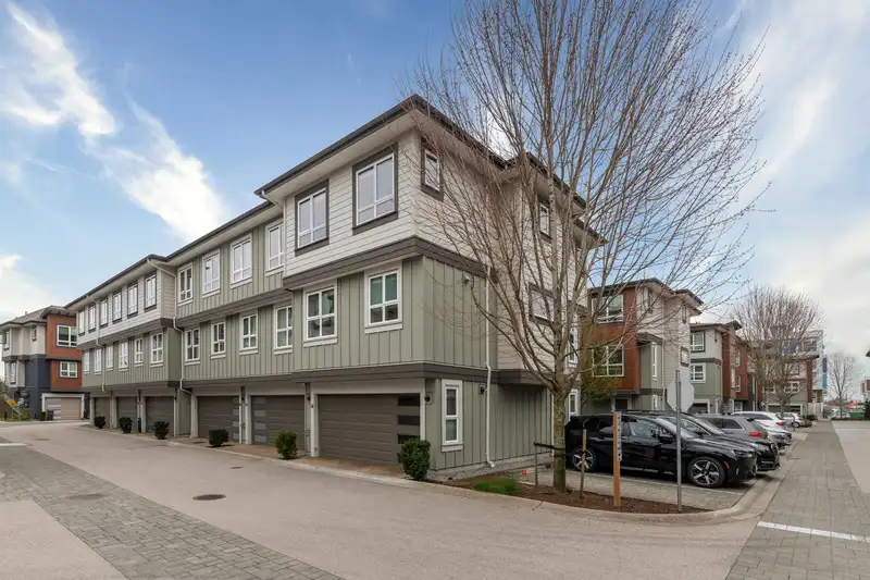 58 10311 RIVER DRIVE - photo 1 of 40