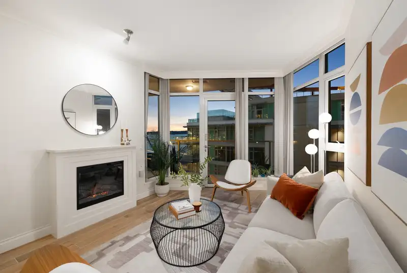 803 199 VICTORY SHIP WAY - photo 3 of 40