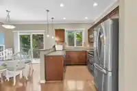 12 7788 ASH STREET - thumbnail 8