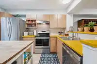 71 20560 66 AVENUE - thumbnail 5