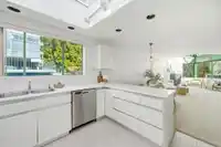 205 565 17TH STREET - thumbnail 4