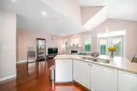 21 6000 BARNARD DRIVE - thumbnail 25