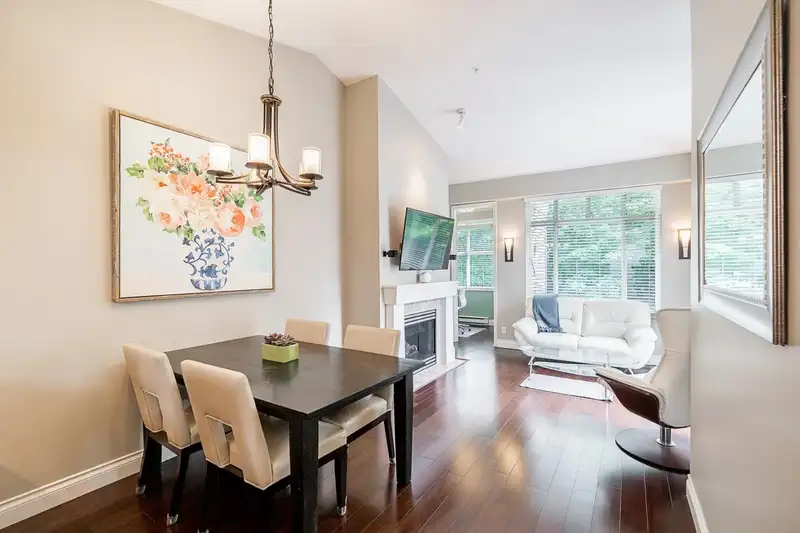 314 1675 W 10TH AVENUE - photo 1 of 22