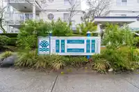 74 2733 E KENT AVENUE NORTH - thumbnail 4