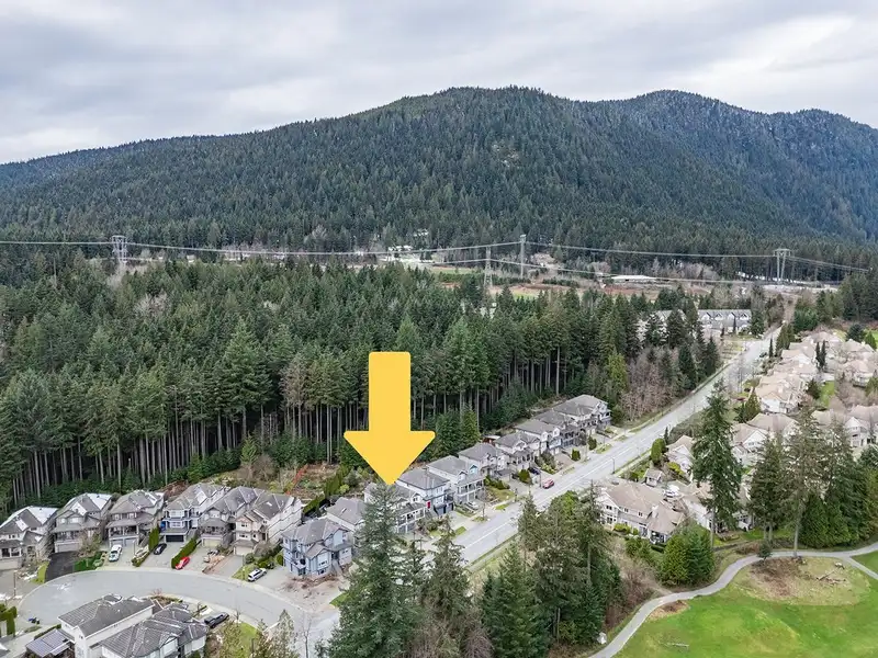 3376 PLATEAU BOULEVARD - photo 3 of 40