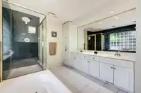 9323 206A STREET - thumbnail 17