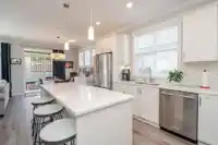 57 7138 210 STREET - thumbnail 15