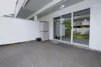7 3055 TRAFALGAR STREET - thumbnail 31