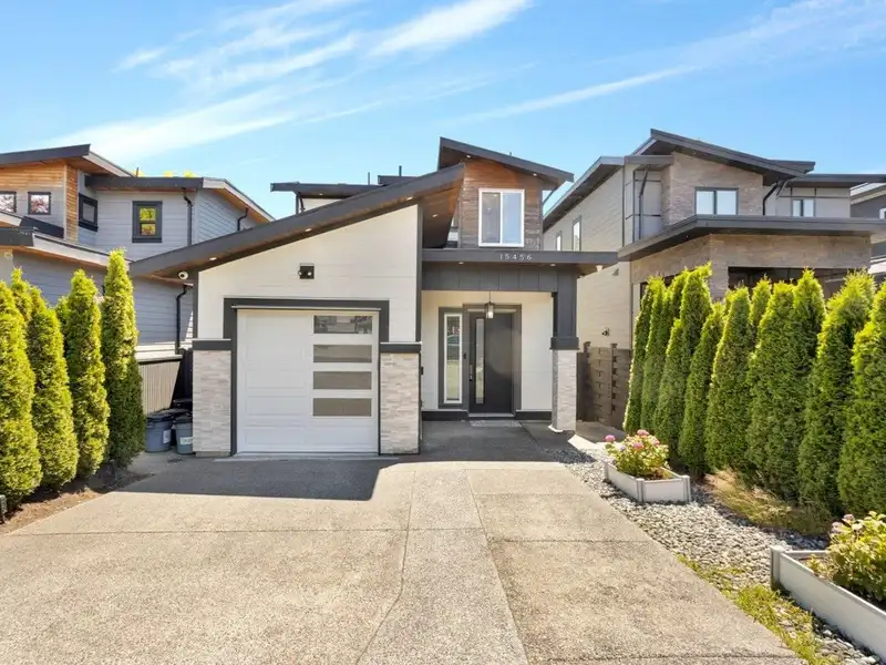 15456 RUSSELL AVENUE - photo 1 of 28