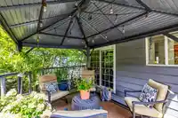 1138 LABURNUM AVENUE - thumbnail 15