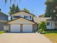 12472 79A AVENUE - thumbnail 1