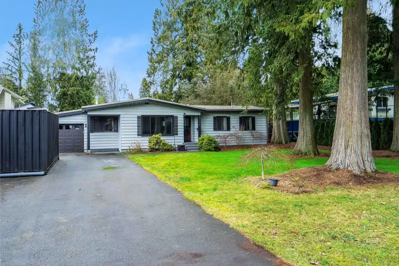 19891 43A AVENUE - photo 1 of 36