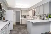 19891 43A AVENUE - thumbnail 13
