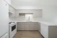 9 4740 221 STREET - thumbnail 23