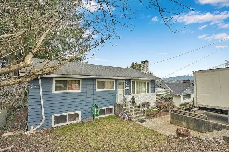 11455 139A STREET - photo 2 of 37