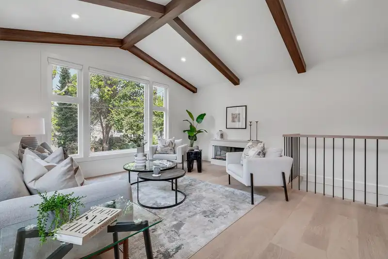 12660 14B AVENUE - photo 4 of 38